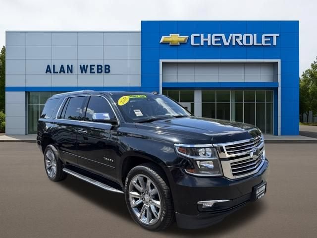 2019 Chevrolet Tahoe Premier in Black — front three-quarter view
