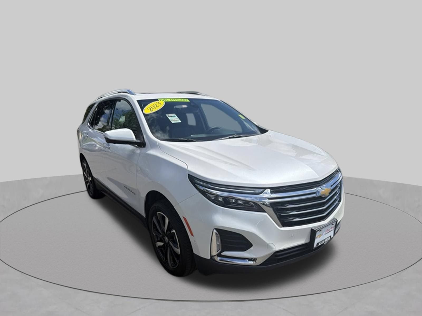 2023 Chevrolet Equinox Premier in Iridescent Pearl Tricoat — front three-quarter view
