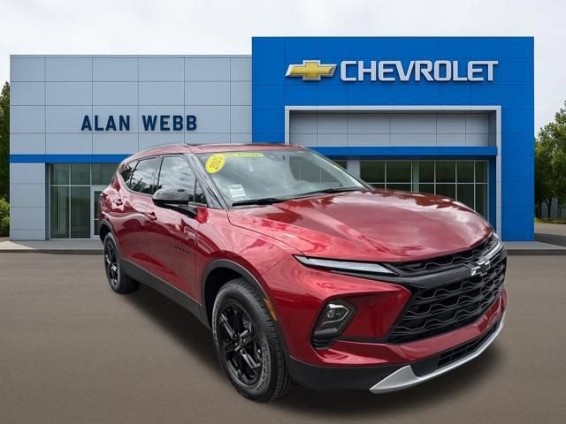 2025 Chevrolet Blazer 2LT in Radiant Red Tintcoat — front three-quarter view