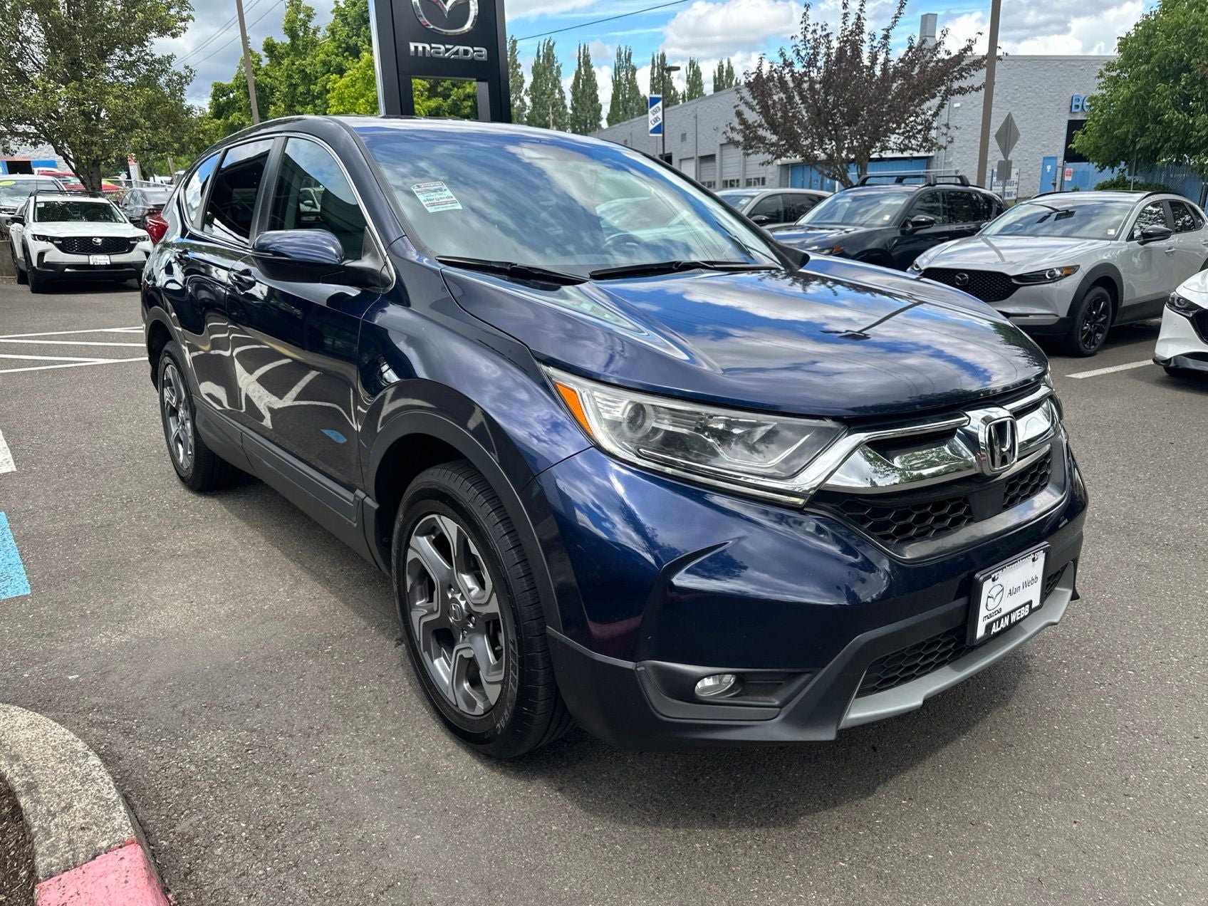 2019 Honda CR-V — interior view
