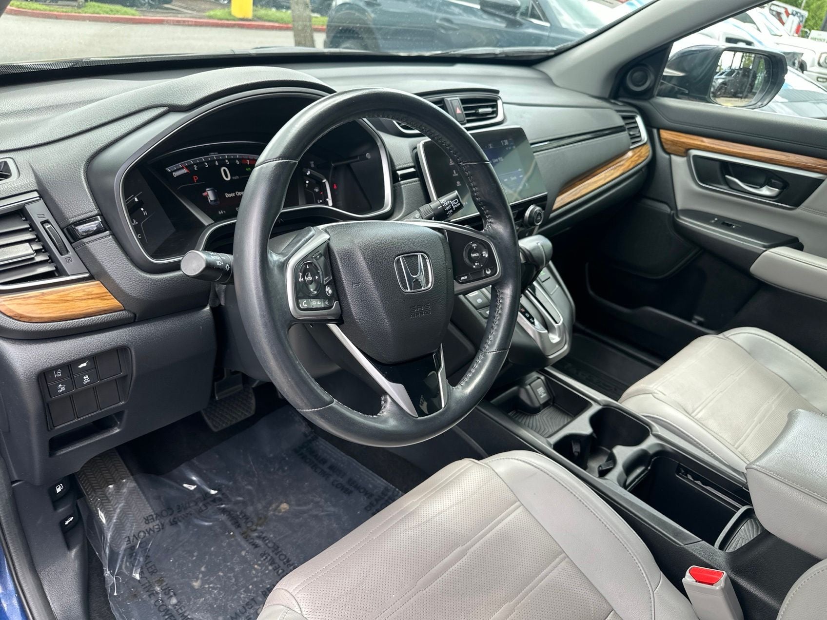 2019 Honda CR-V — detail view