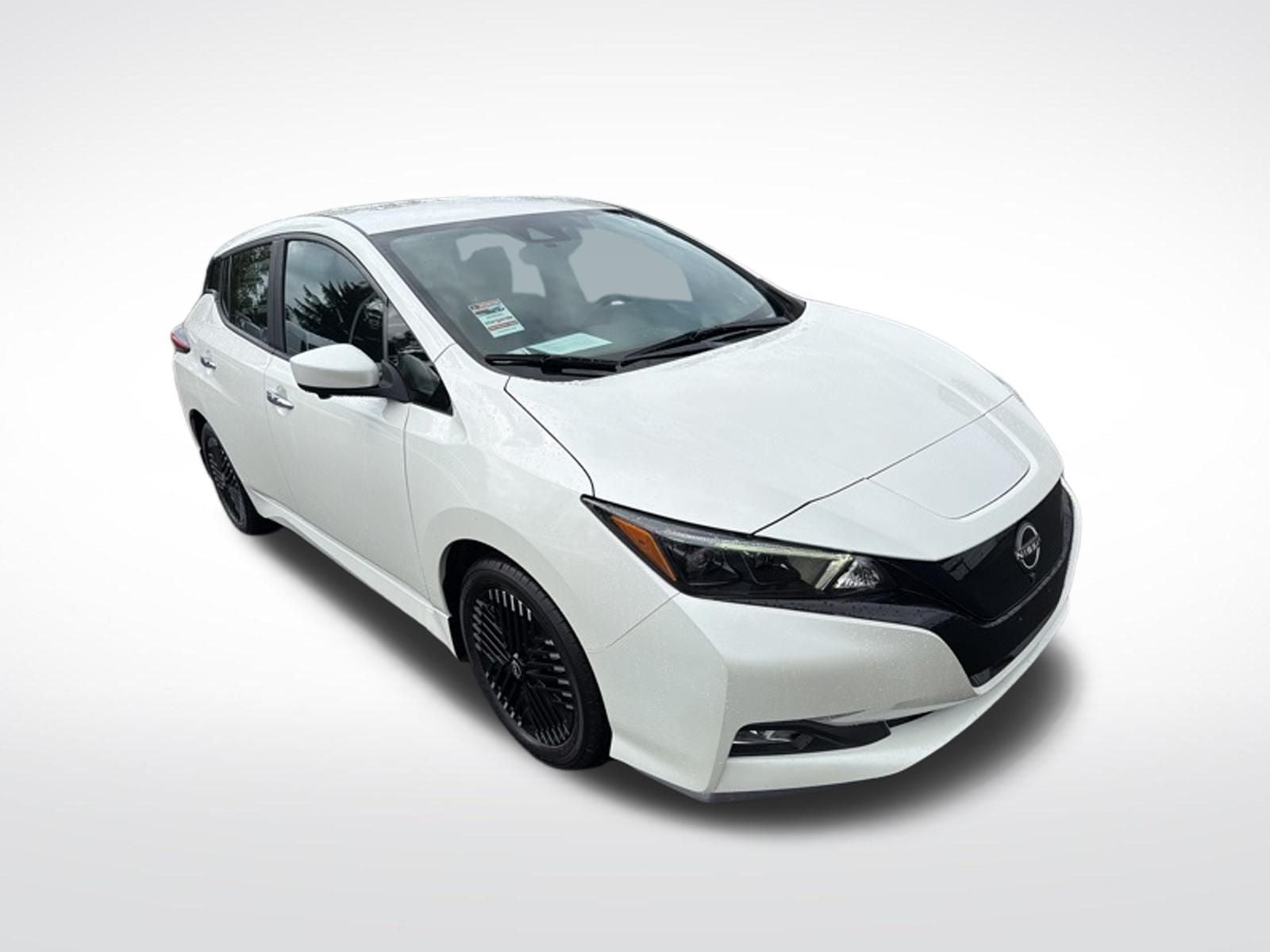 2025 Nissan Leaf SV Plus CPO in Pearl White Tricoat — front three-quarter view